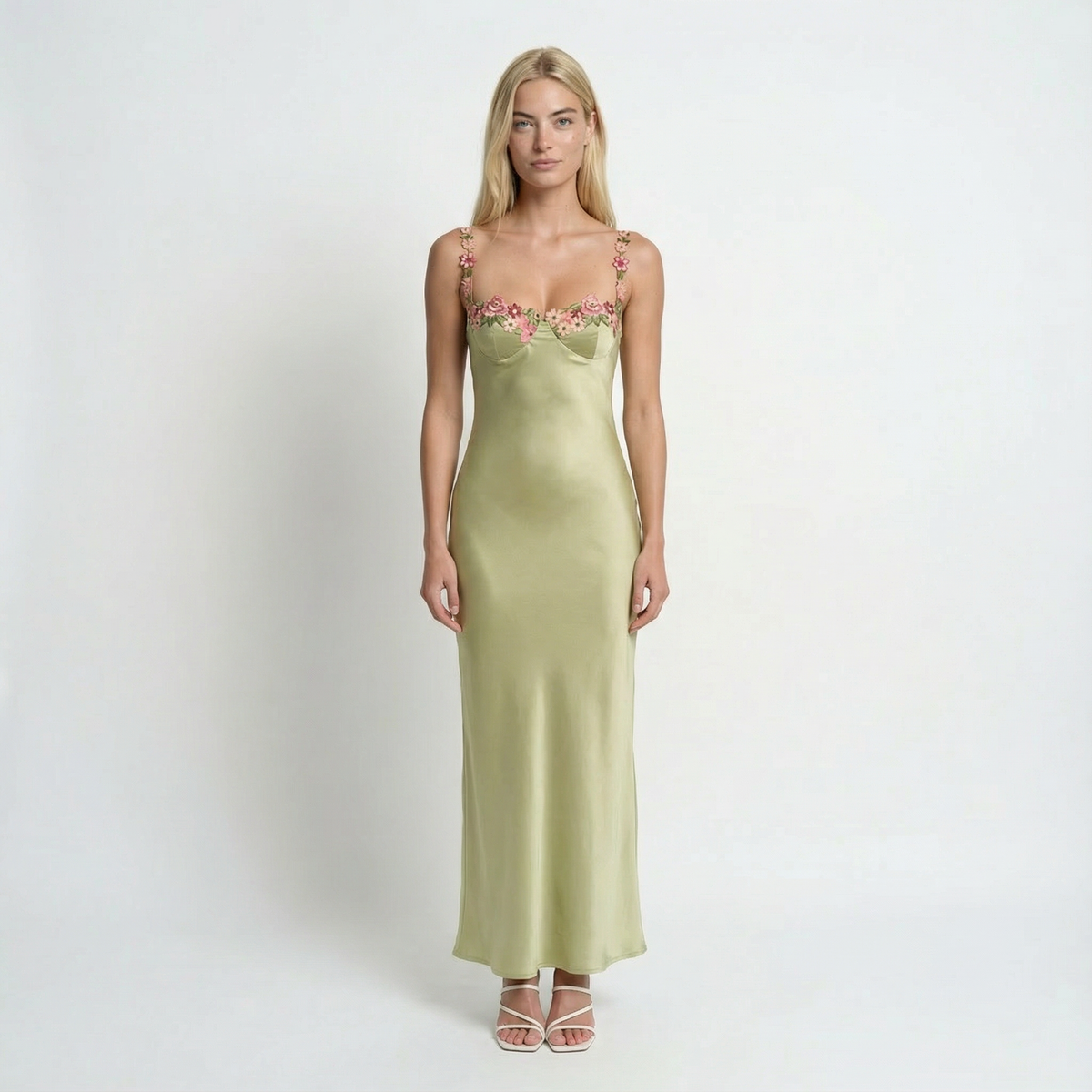Floral Embroidered Maxi Dress Sleeveless Round Neck Elegant Wedding Garden Party Summer
